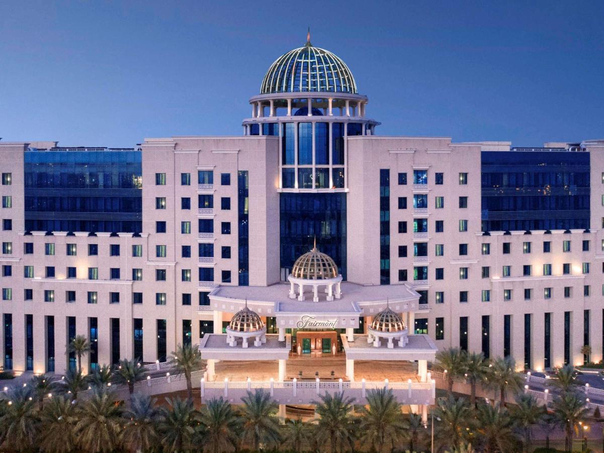 Fairmont Riad Exterior foto The Ritz-Carlton, Dubai